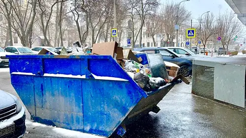 Контейнер 8 м3 у ТЦ Ворошиловский г.Волгоград